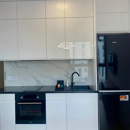Appartement Near Chopin Airport *