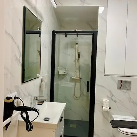 Near Chopin Airport Βαρσοβία